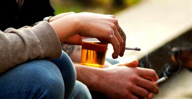 Atteikšanās no sliktiem ieradumiem ir viens no prostatīta profilakses faktoriem